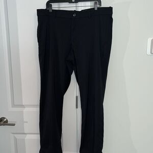 Black Dri Fit Scottie Scheffler Rory McIlroy golf pants 38 x 30 V cut leg